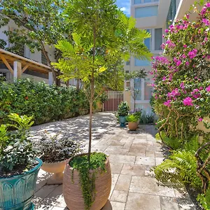 https://apt-hidden-gem-in-miramar-power-generator-parking.sanjuanpuertorico-hotels.com